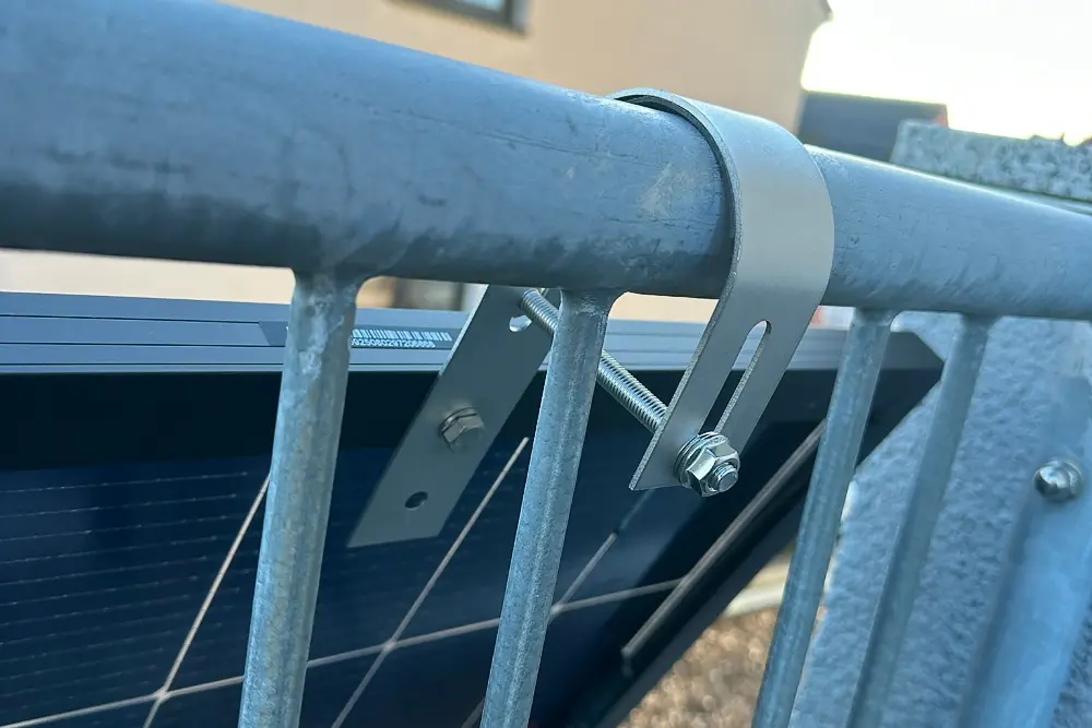 praxisbericht-balkonkraftwerk-auf-dachterrasse-mit-speicher-und-manueller-grundlast-7