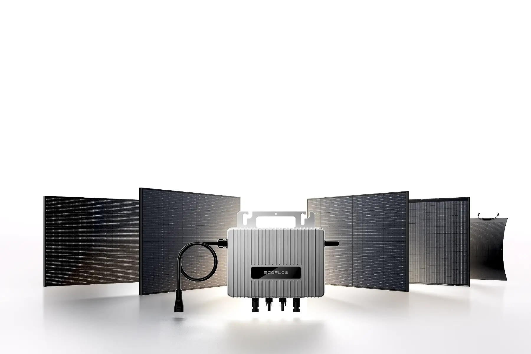 Unterschiedliche Solarpanels links und rechts von einem zentral platzierten silbernen Wechselrichter  – Symbolbild für den Produktfinder zur Auswahl des passenden Balkonkraftwerks.